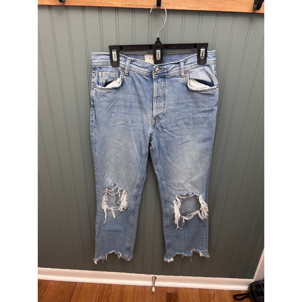 WE THE FREE Distressed Light Wash Ripped High Rise Straight Leg‎ Jeans Size 27